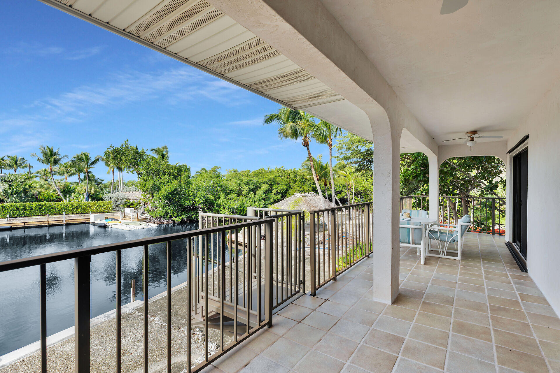 ISLAMORADA, Florida, 33036, United States, 2 Bedrooms Bedrooms, ,2 BathroomsBathrooms,Residential,For Sale,1988156