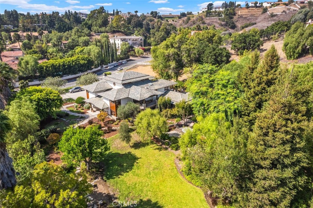 Diamond Bar, California, 91765, United States, 4 Bedrooms Bedrooms, ,5 BathroomsBathrooms,Residential,For Sale,1989451