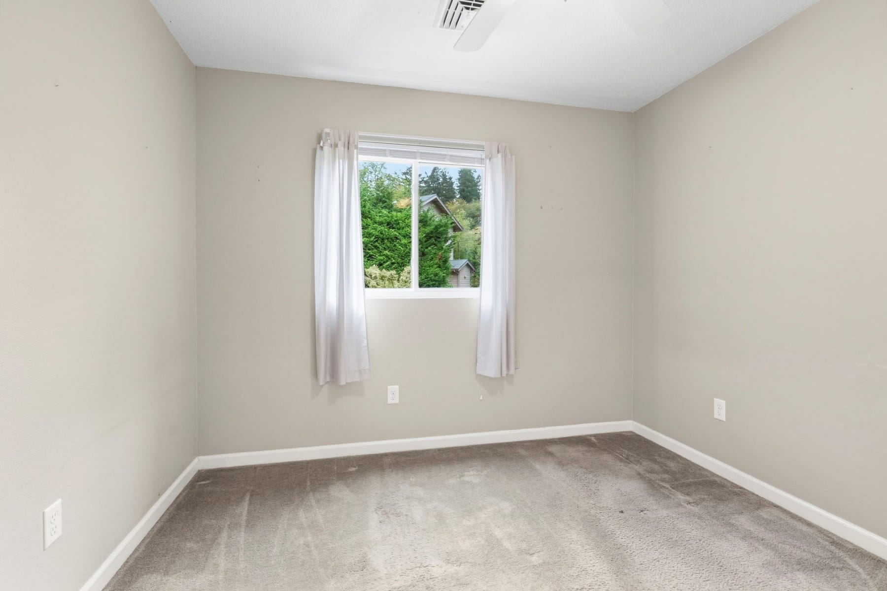  405 NW 7TH AVE Kelso, WA 98626 - 物件實景