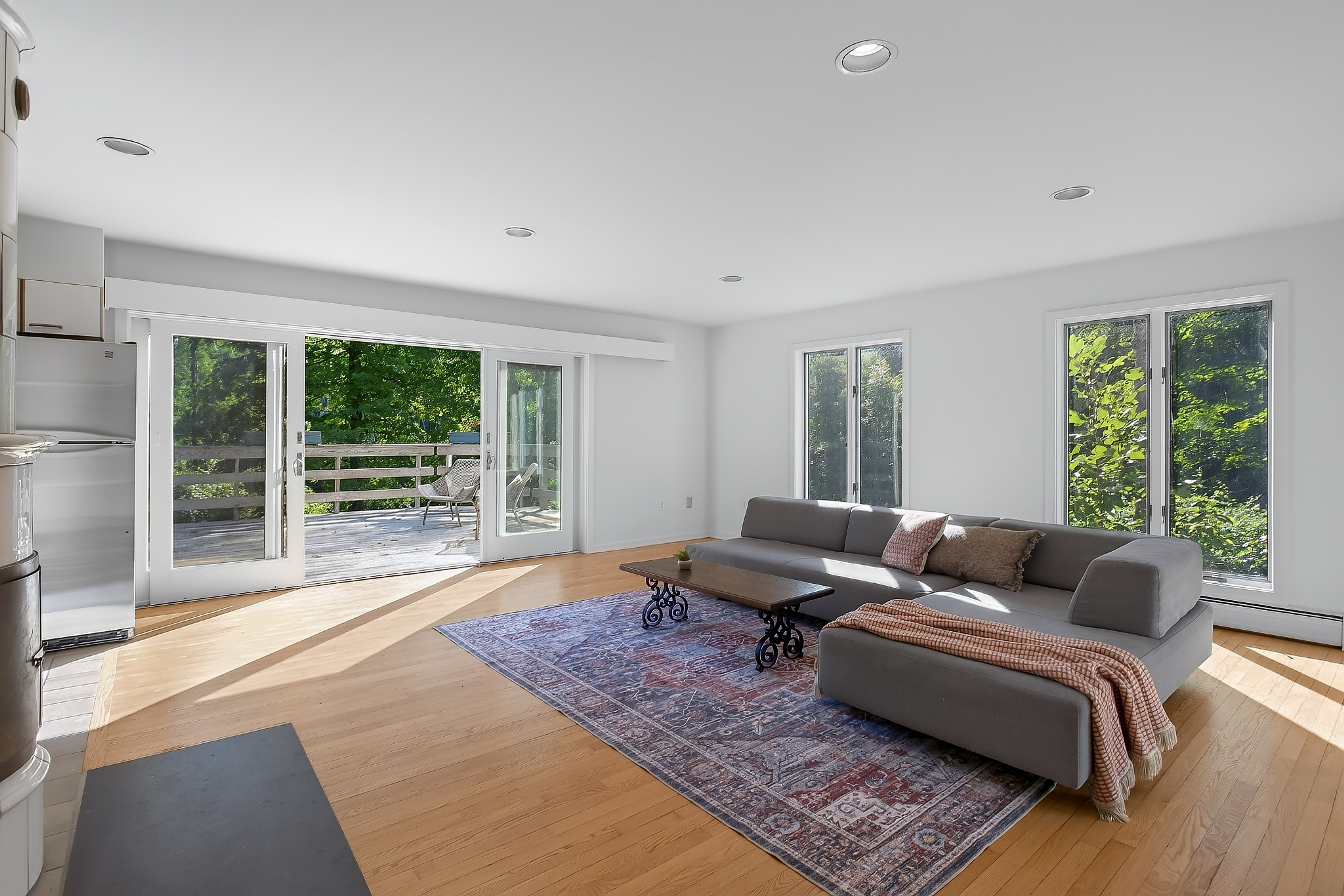  Light-Filled Contemporary Retreat Moments from Downtown - 物件實景