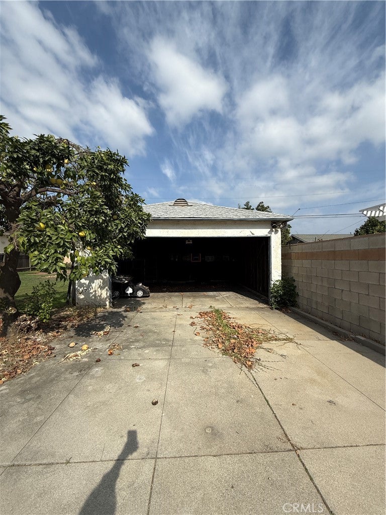 Rosemead, California, 91770, United States, 3 Bedrooms Bedrooms, ,2 BathroomsBathrooms,Residential,For Sale,1987759