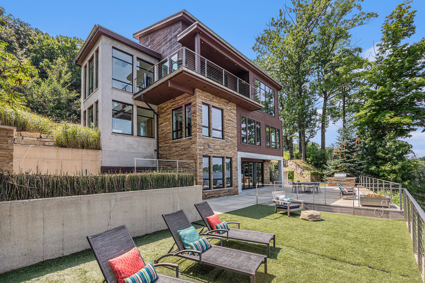 Dowagiac, Michigan, 49047, United States, 4 Bedrooms Bedrooms, ,5 BathroomsBathrooms,Residential,For Sale,1974252