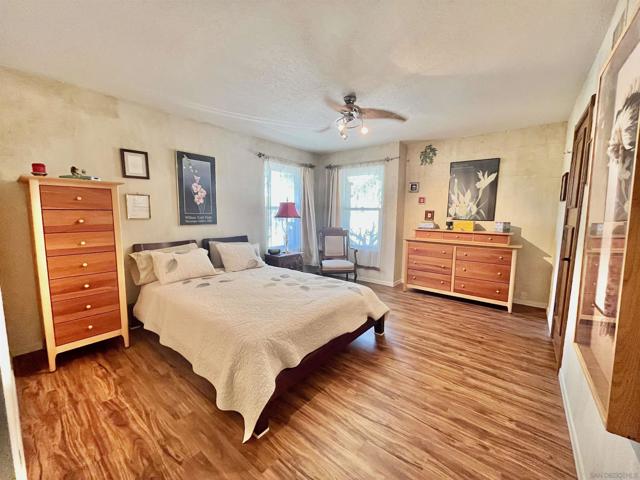 El Cajon, California, 92020, United States, 5 Bedrooms Bedrooms, ,4 BathroomsBathrooms,Residential,For Sale,1983564