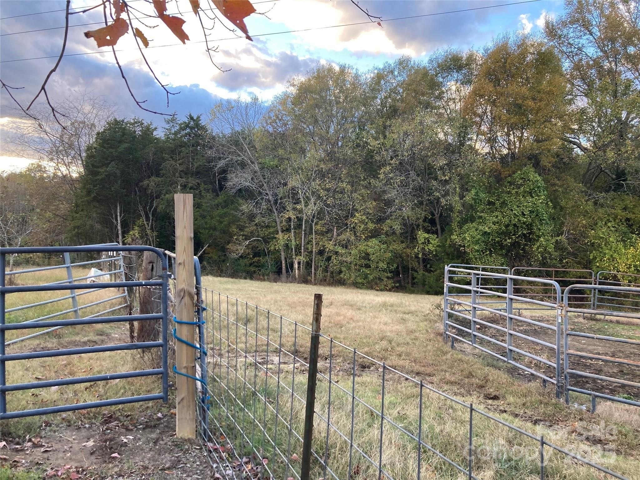 China Grove, North Carolina, 28023, United States, 2 Bedrooms Bedrooms, ,1 BathroomBathrooms,Residential,For Sale,1986139