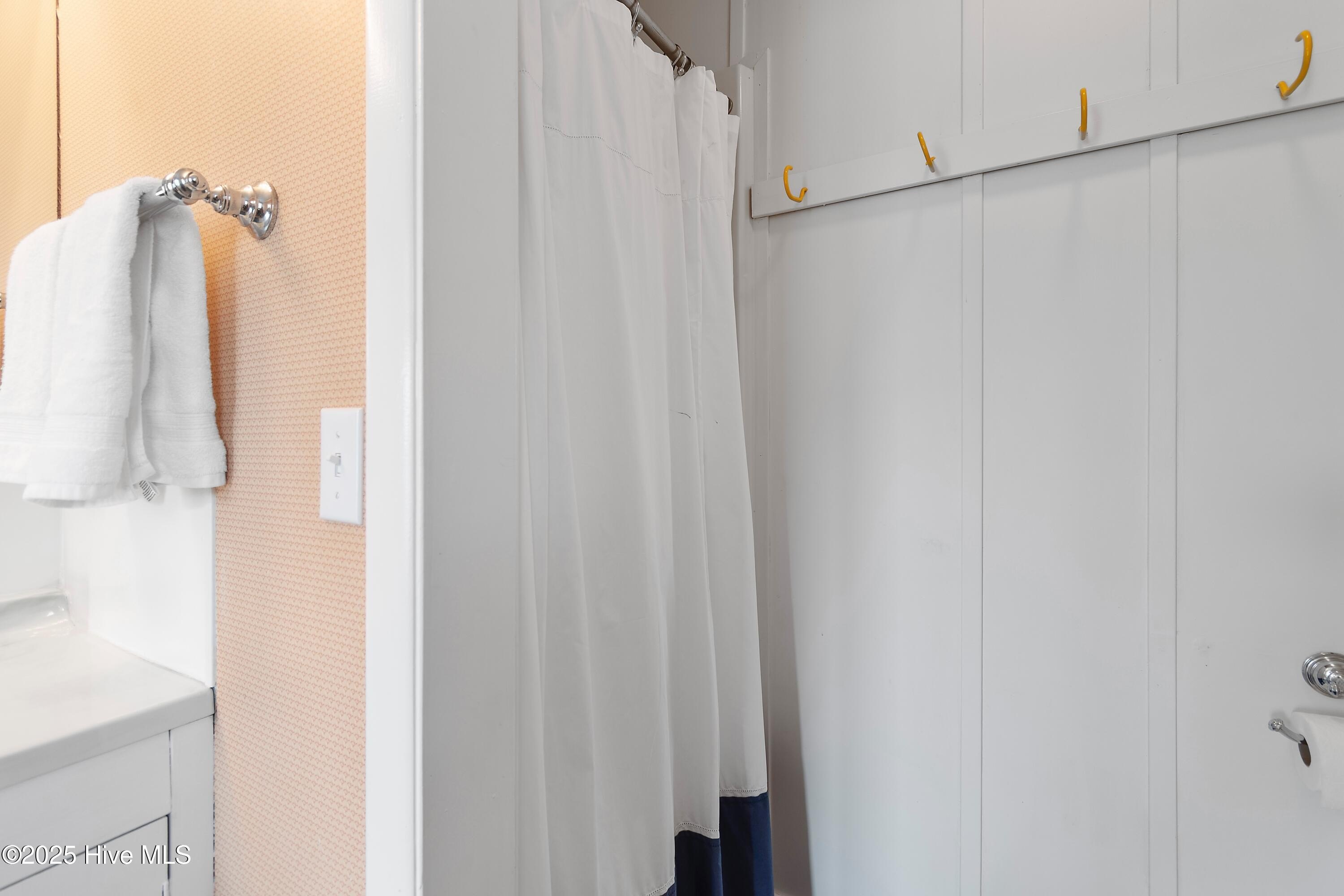 Sunset Beach, North Carolina, 28468, United States, 3 Bedrooms Bedrooms, ,2 BathroomsBathrooms,Residential,For Sale,1973772