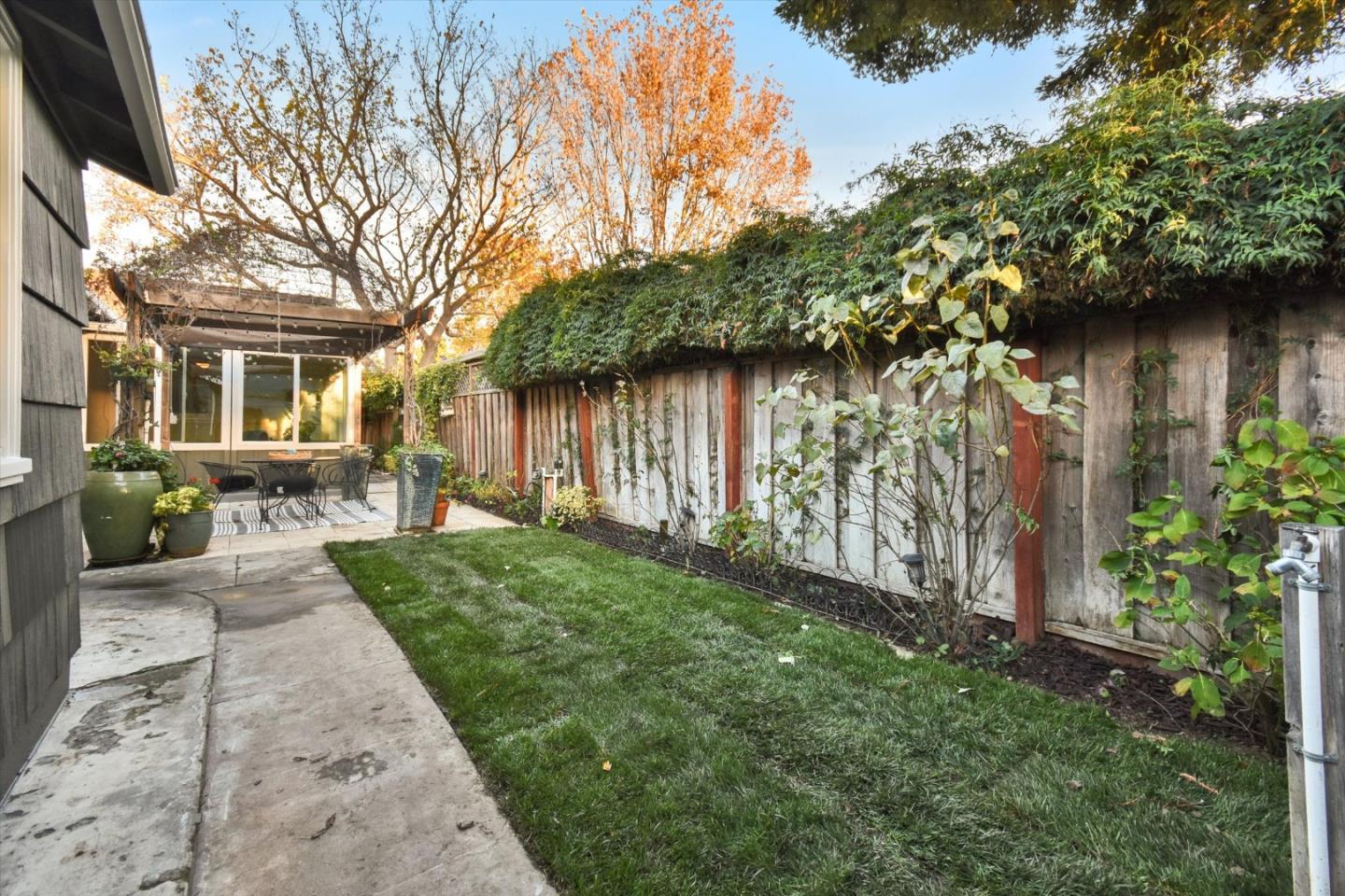 San Jose, California, 95125, United States, 4 Bedrooms Bedrooms, ,2 BathroomsBathrooms,Residential,For Sale,2003110