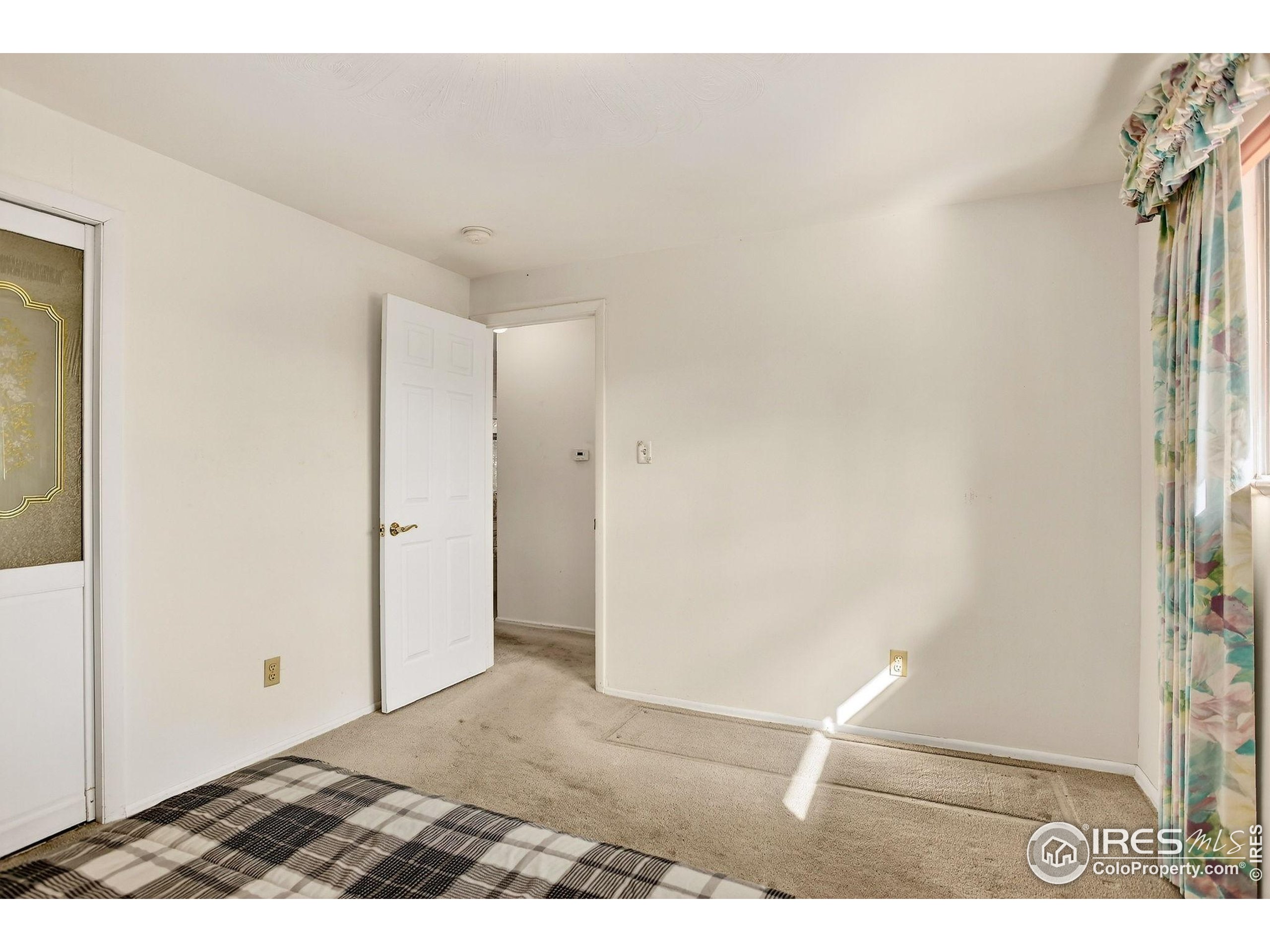 Boulder, Colorado, 80305, United States, 4 Bedrooms Bedrooms, ,1 BathroomBathrooms,Residential,For Sale,1989677