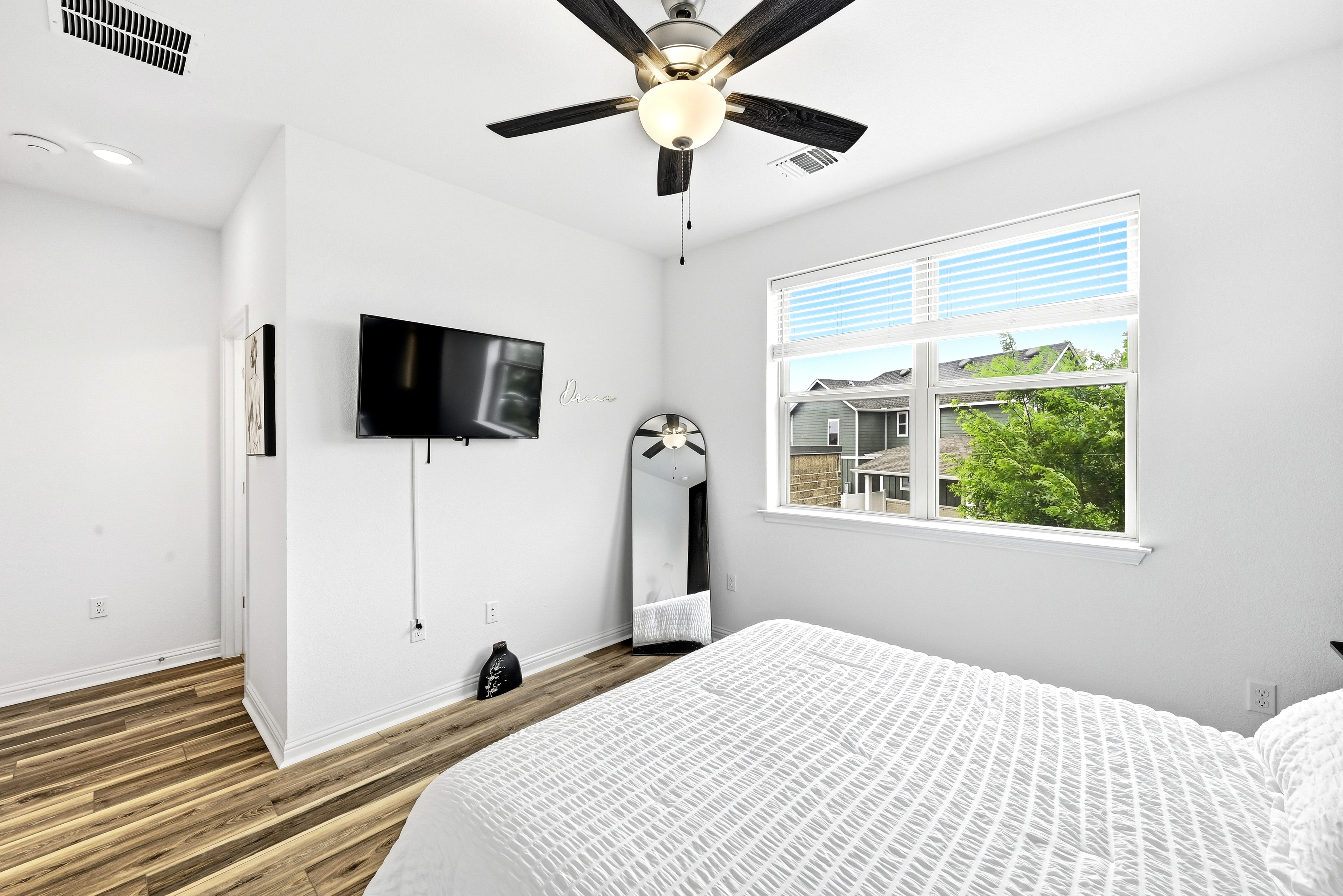  Modern Easton Park Living Step - 物件實景