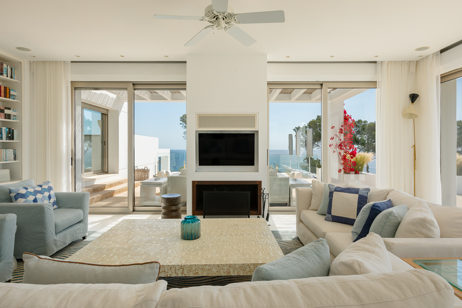  Mediterranean villa with sea views in Ibiza - 物件實景