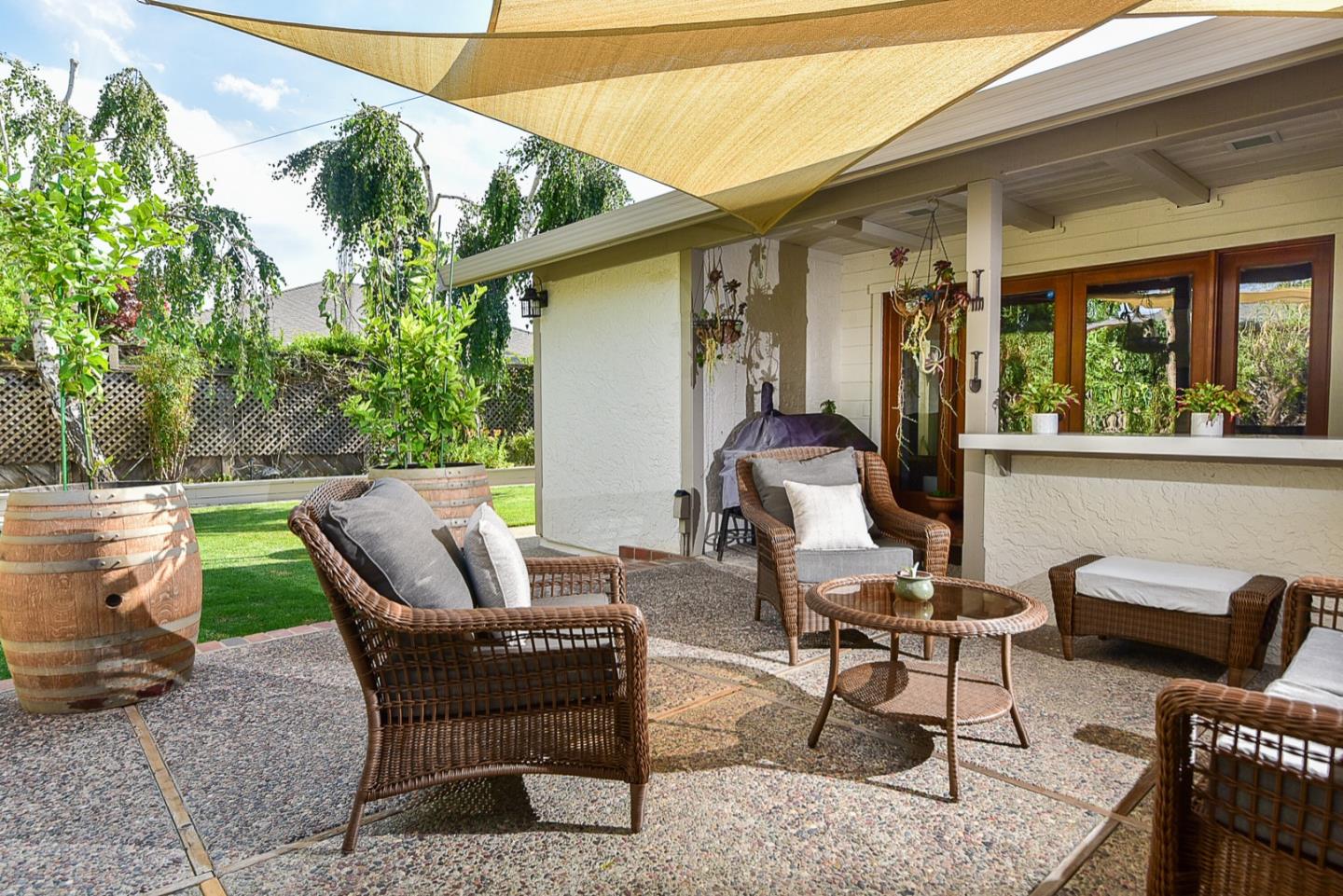 Hollister, California, 95023, United States, 3 Bedrooms Bedrooms, ,2 BathroomsBathrooms,Residential,For Sale,1983755