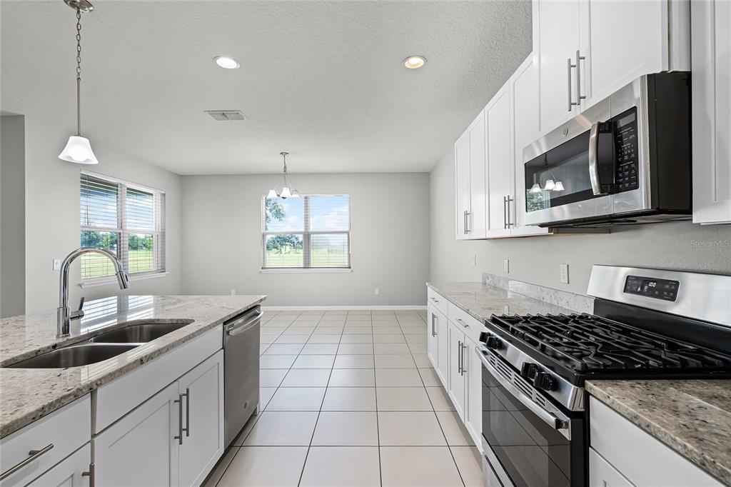 Apopka, Florida, 32712, United States, 4 Bedrooms Bedrooms, ,3 BathroomsBathrooms,Residential,For Sale,1940154