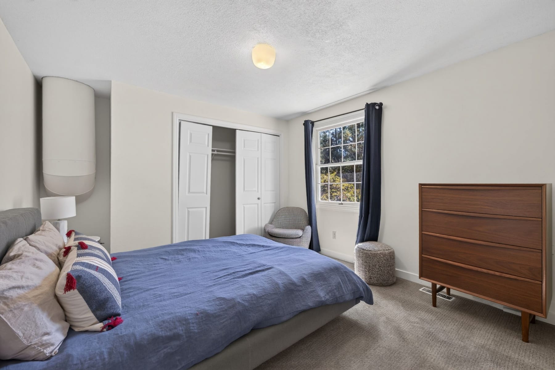  2258 NW 6th Street Bend, OR 97703 - 物件實景