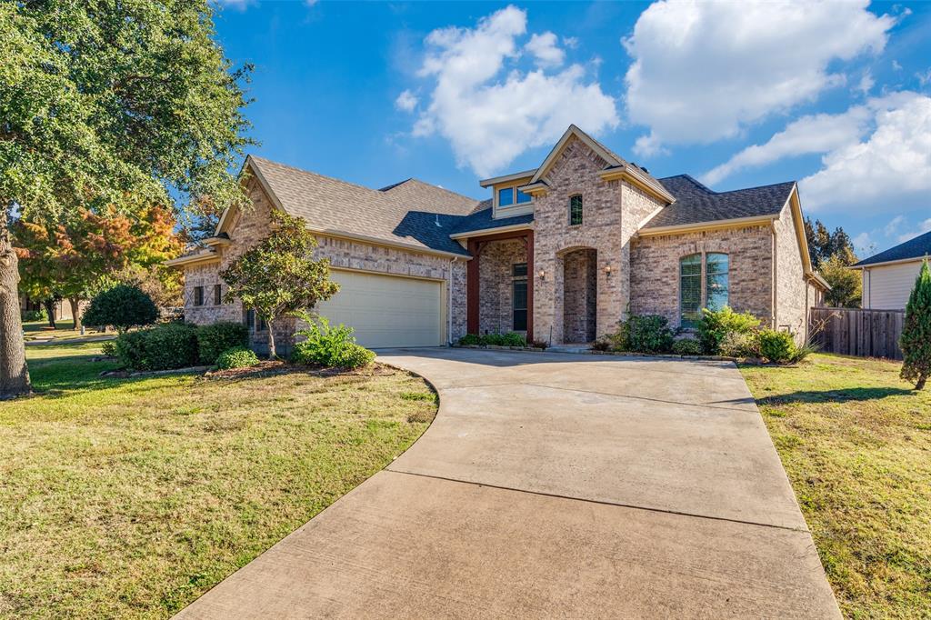 Rockwall, Texas, 75087, United States, 3 Bedrooms Bedrooms, ,2 BathroomsBathrooms,Residential,For Sale,1989131