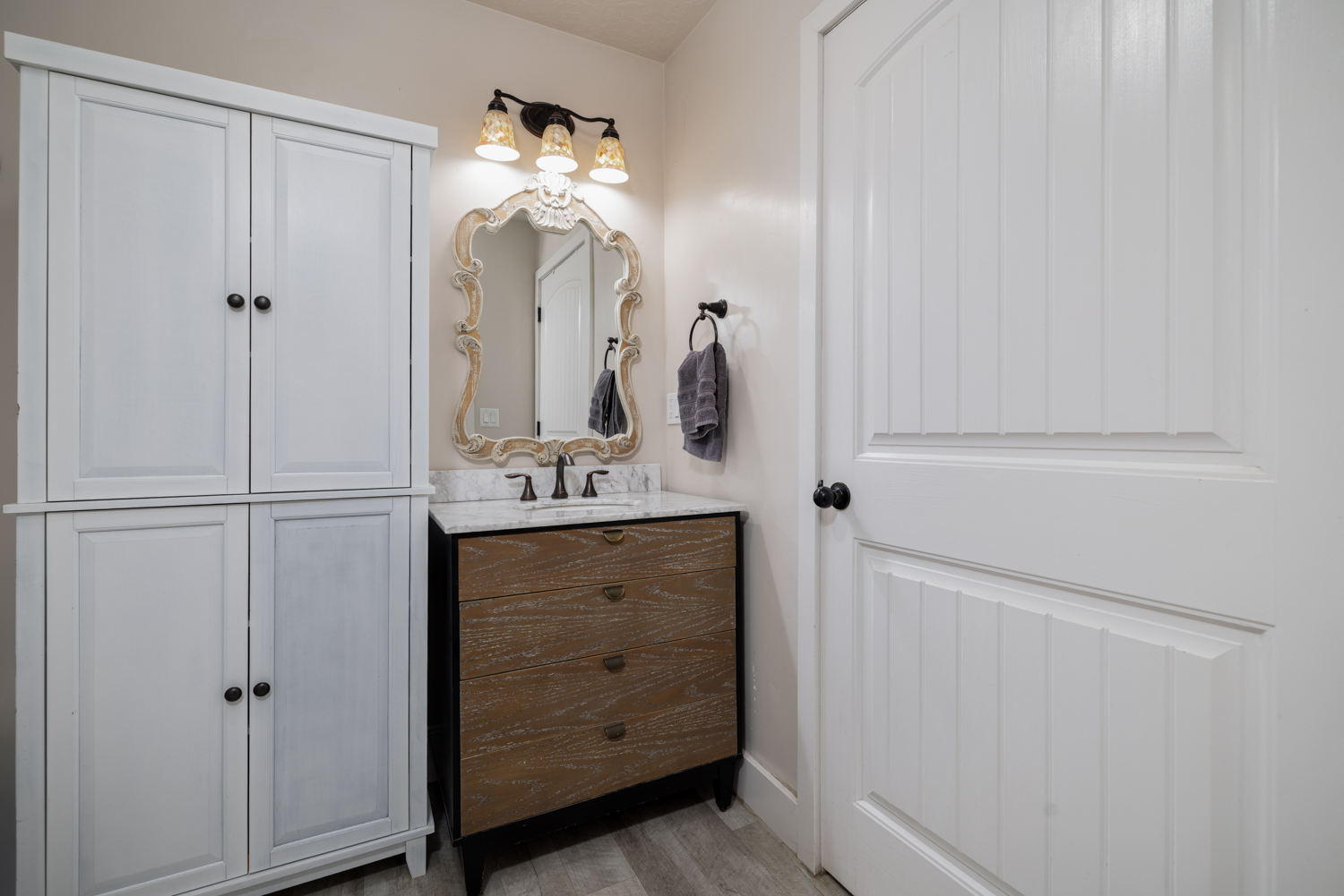 Ballard, Utah, 84066, United States, 2 Bedrooms Bedrooms, ,1 BathroomBathrooms,Residential,For Sale,1977464