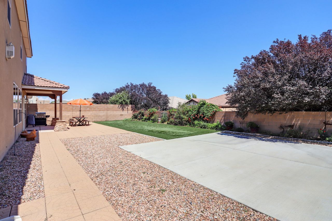 Rio Rancho, New Mexico, 87124, United States, 4 Bedrooms Bedrooms, ,3 BathroomsBathrooms,Residential,For Sale,1956048