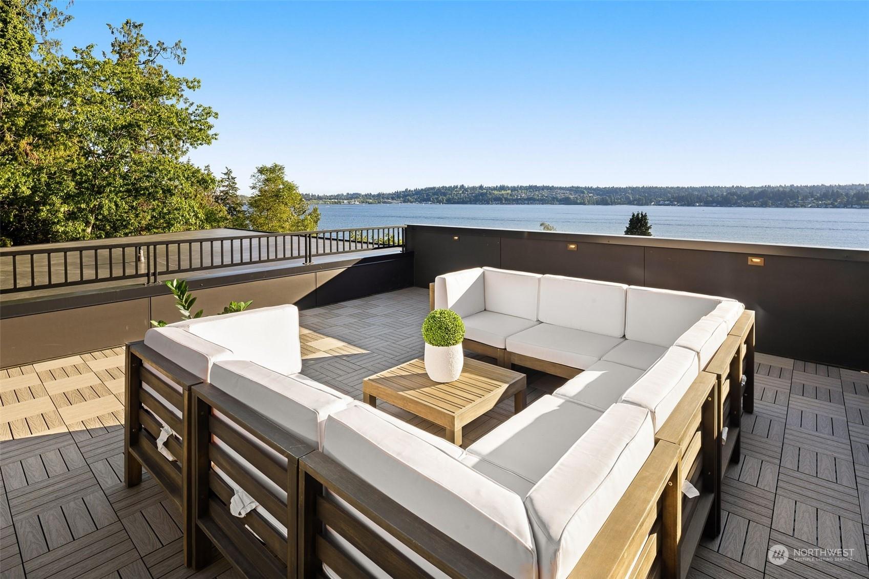 7124 119TH LANE, KIRKLAND, Washington, 98034, United States, 4 Bedrooms Bedrooms, ,3 BathroomsBathrooms,Residential,For Sale,7124 119TH LANE,1672767