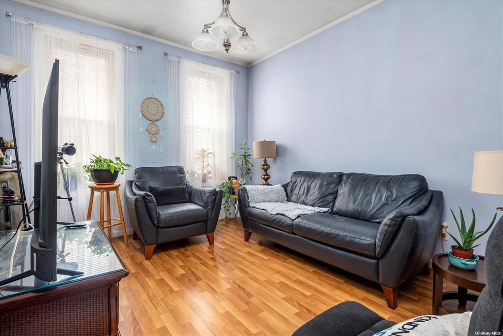 Brooklyn, New York, 11204, United States, 5 Bedrooms Bedrooms, ,3 BathroomsBathrooms,Residential,For Sale,1809100
