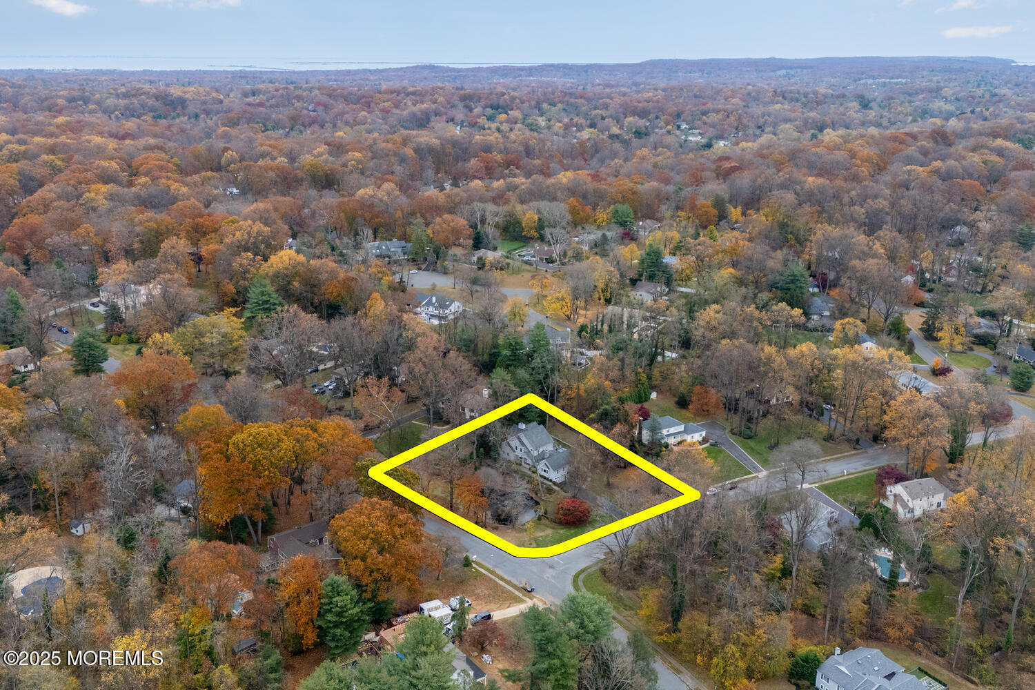 Middletown, New Jersey, 07748, United States, 4 Bedrooms Bedrooms, ,5 BathroomsBathrooms,Residential,For Sale,1990741