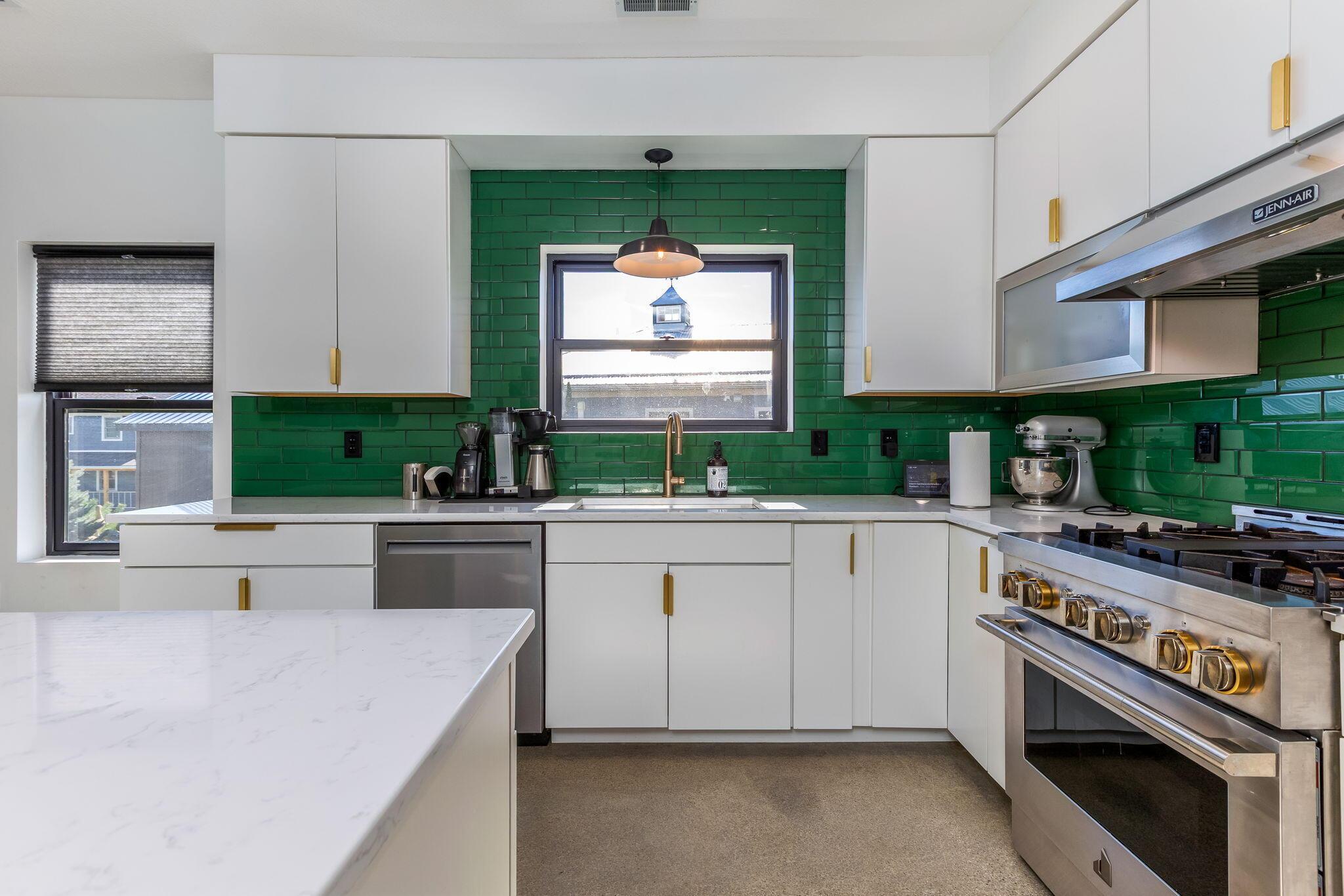 Buckeye Lake, Ohio, 43008, United States, 3 Bedrooms Bedrooms, ,3 BathroomsBathrooms,Residential,For Sale,1975089