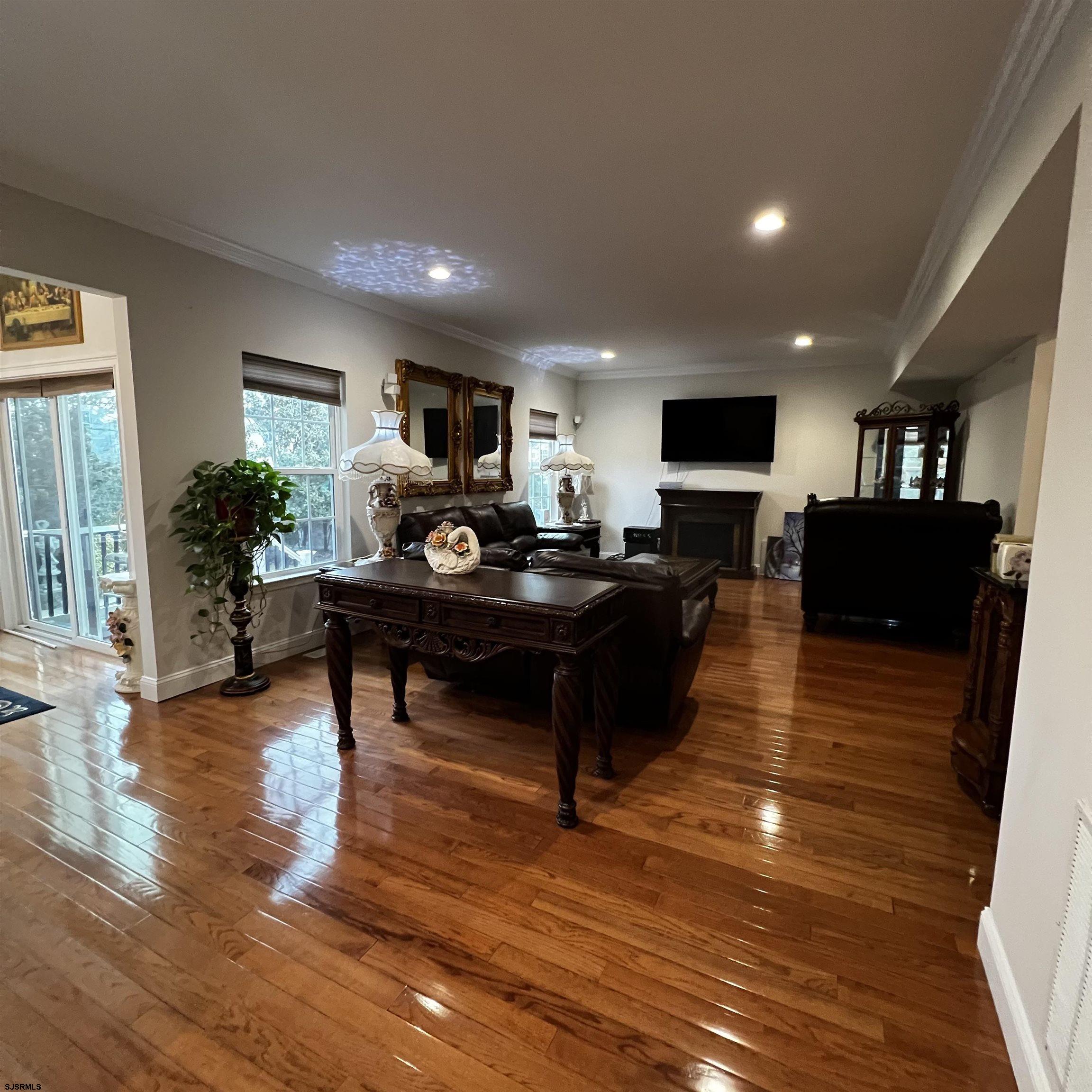 Mays Landing, New Jersey, 08330, United States, 4 Bedrooms Bedrooms, ,3 BathroomsBathrooms,Residential,For Sale,2040411