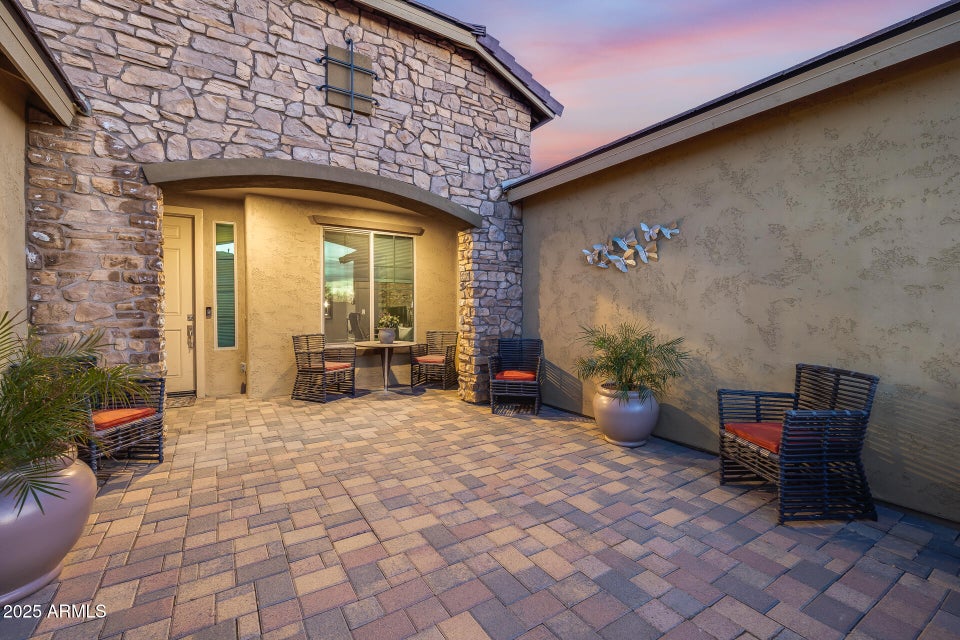 Peoria, Arizona, 85383, United States, 3 Bedrooms Bedrooms, ,Residential,For Sale,1982849