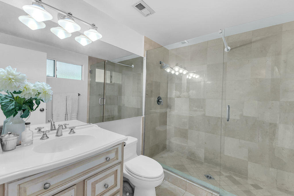 Rancho Mirage, California, 92270, United States, 3 Bedrooms Bedrooms, ,1 BathroomBathrooms,Residential,For Sale,1960509