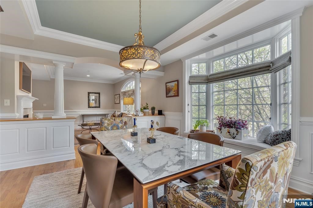 Morristown Town, New Jersey, 07960, United States, 2 Bedrooms Bedrooms, ,3 BathroomsBathrooms,Residential,For Sale,1787581