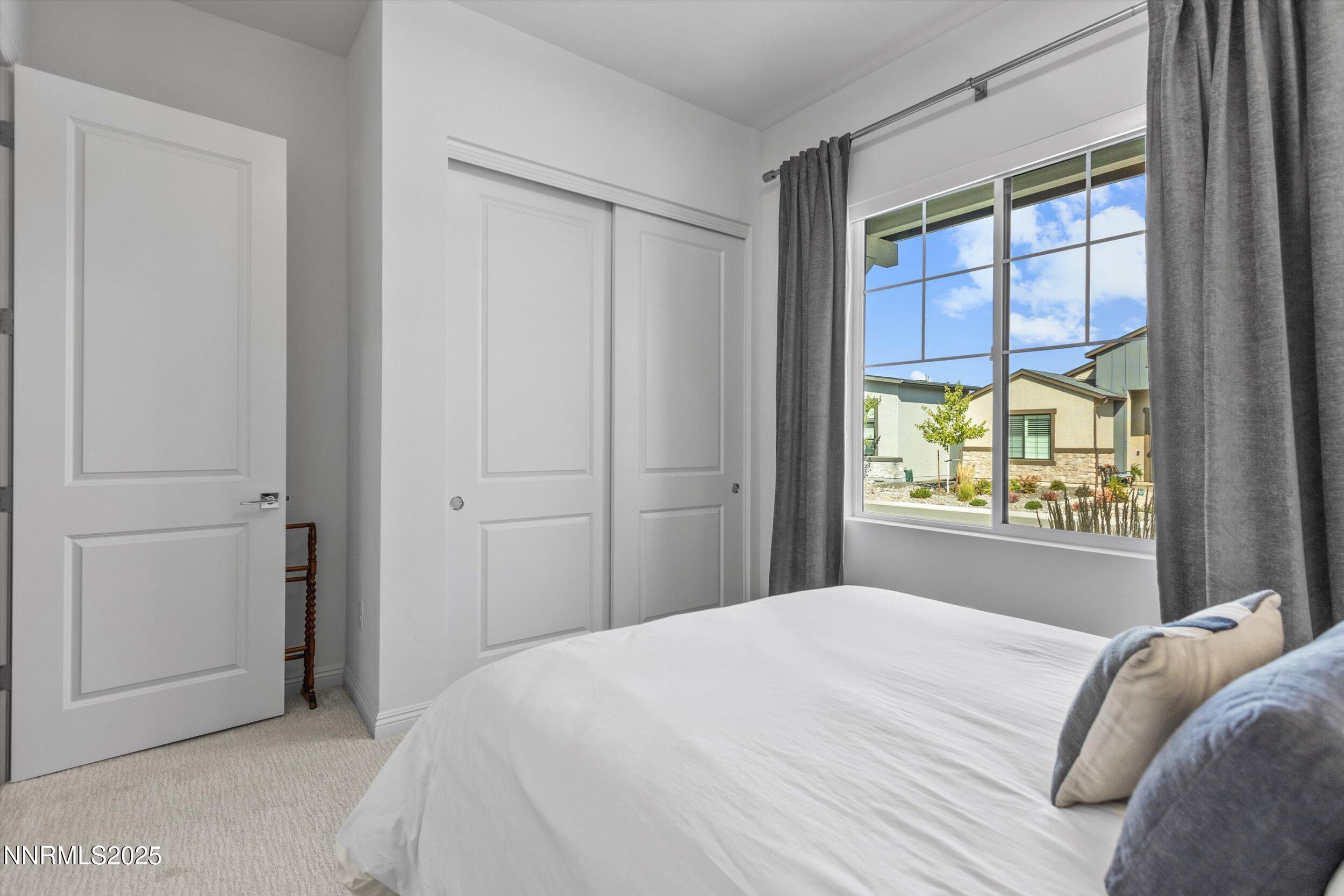 Reno, Nevada, 89521, United States, 2 Bedrooms Bedrooms, ,2 BathroomsBathrooms,Residential,For Sale,1940978