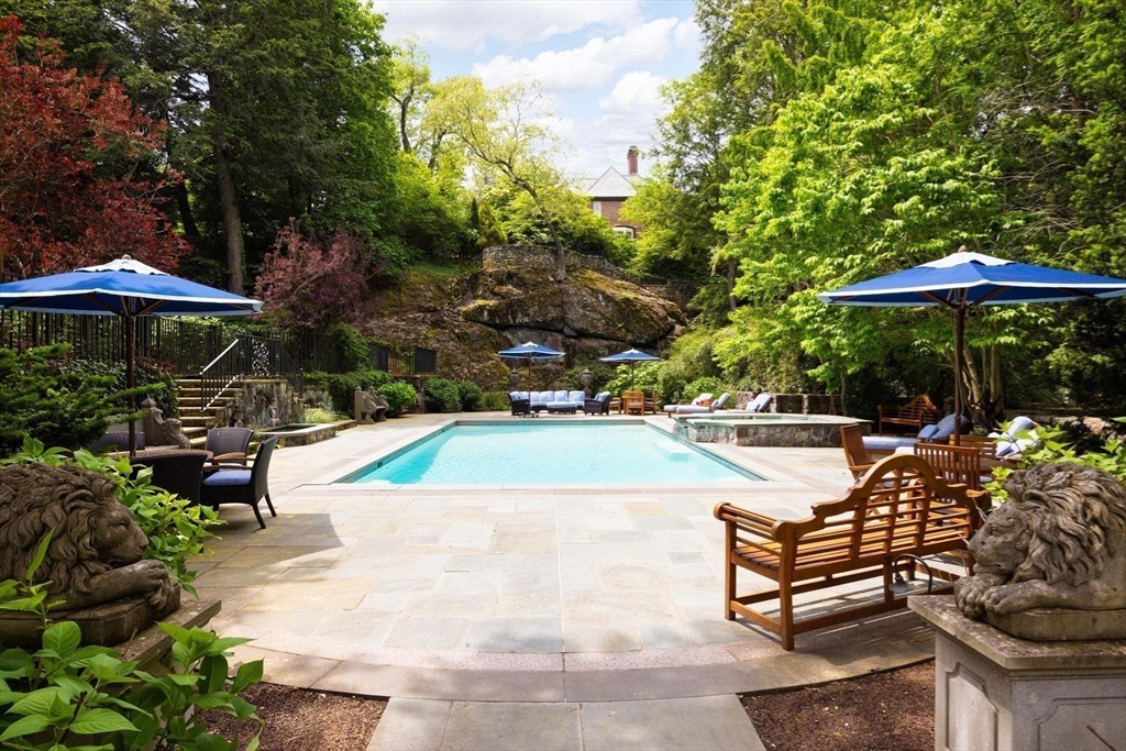 Brookline, Massachusetts, 02445, United States, 6 Bedrooms Bedrooms, ,8 BathroomsBathrooms,Residential,For Sale,1839971
