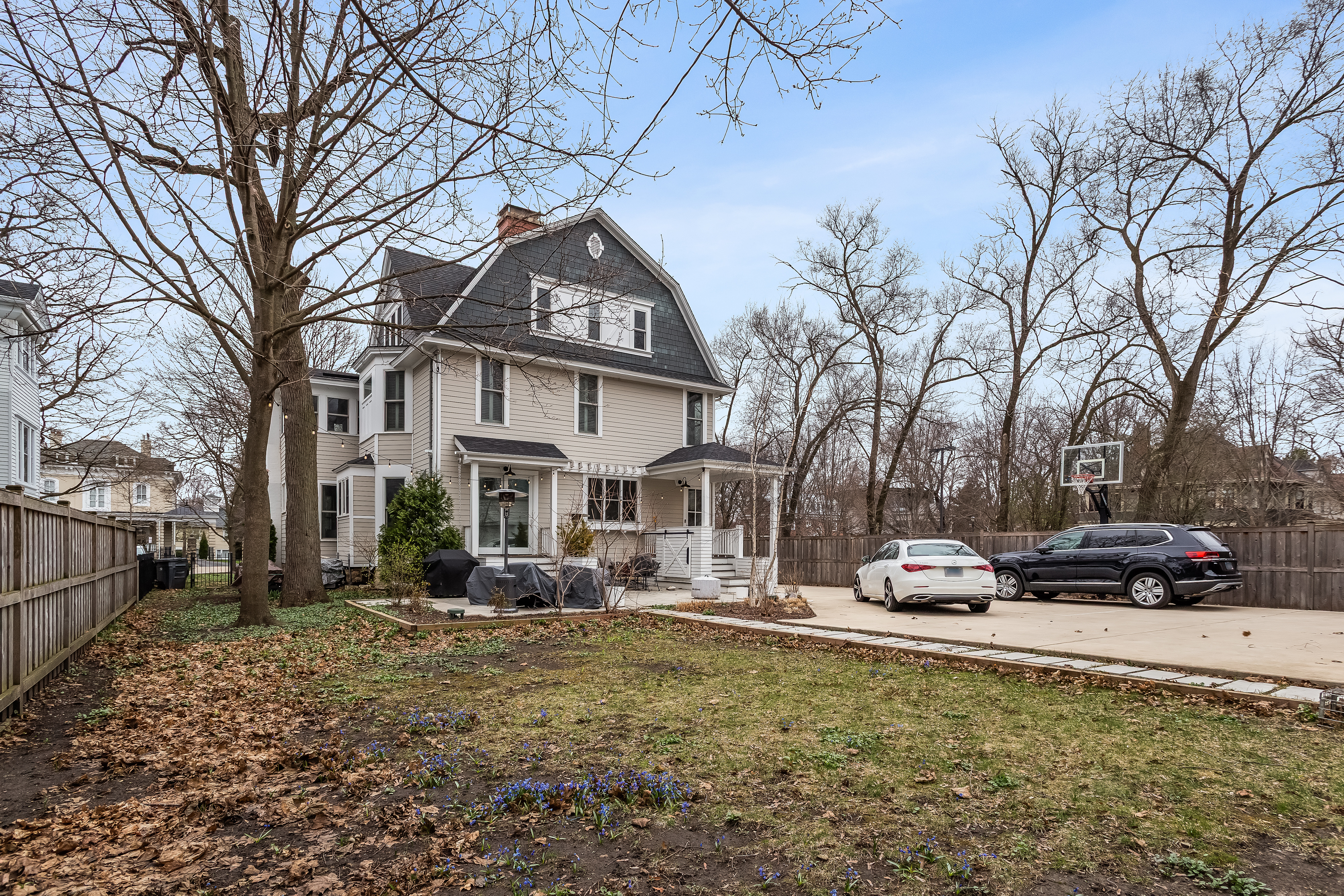  A Rare Opportunity to Own a Historic Home - 物件實景