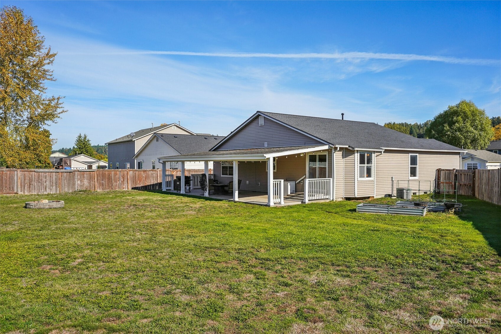 Orting, Washington, 98360, United States, 3 Bedrooms Bedrooms, ,2 BathroomsBathrooms,Residential,For Sale,1988099