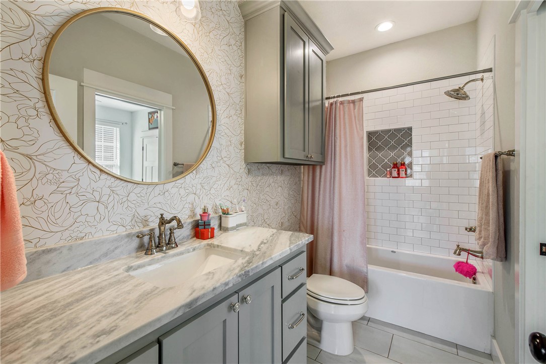 College Station, Texas, 77845, United States, 4 Bedrooms Bedrooms, ,3 BathroomsBathrooms,Residential,For Sale,1937242