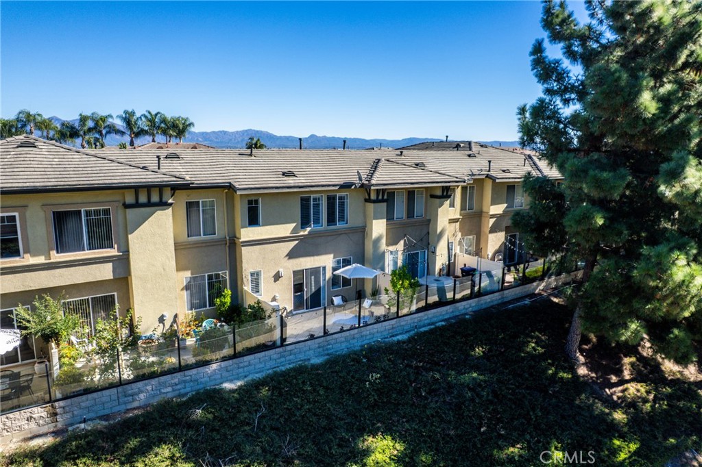 Aliso Viejo, California, 92656, United States, 2 Bedrooms Bedrooms, ,3 BathroomsBathrooms,Residential,For Sale,1989024