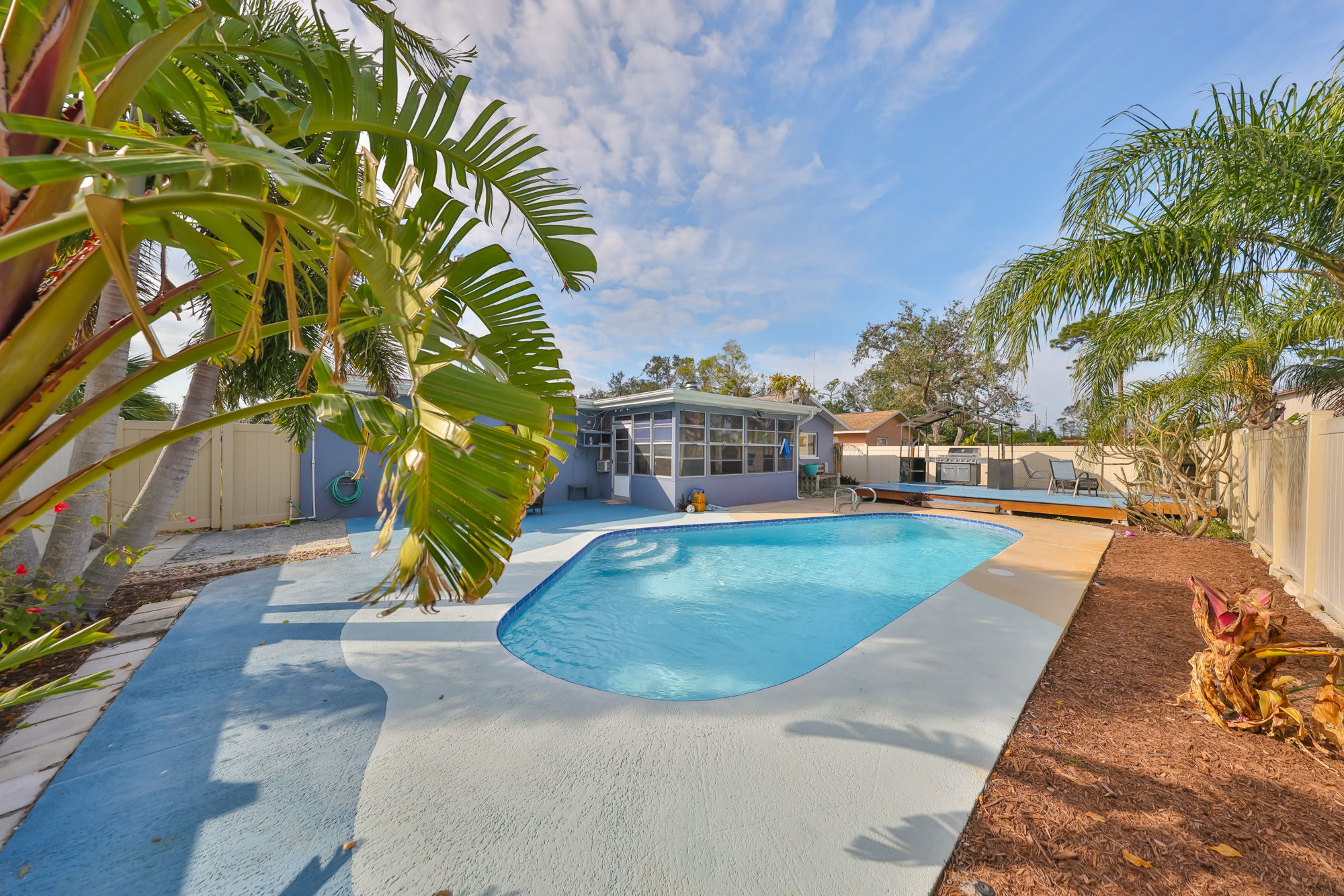 Seminole, Florida, 33772, United States, 4 Bedrooms Bedrooms, ,2 BathroomsBathrooms,Residential,For Sale,2013302