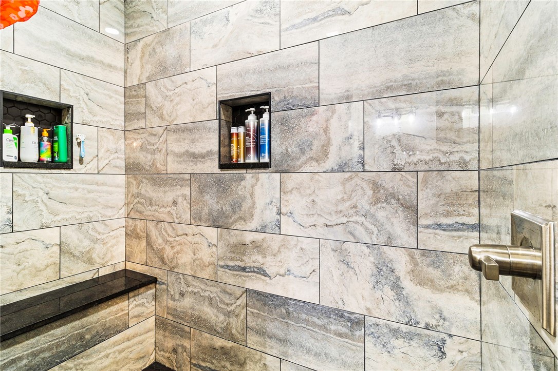 Normangee, Texas, 77871, United States, 3 Bedrooms Bedrooms, ,3 BathroomsBathrooms,Residential,For Sale,1981852