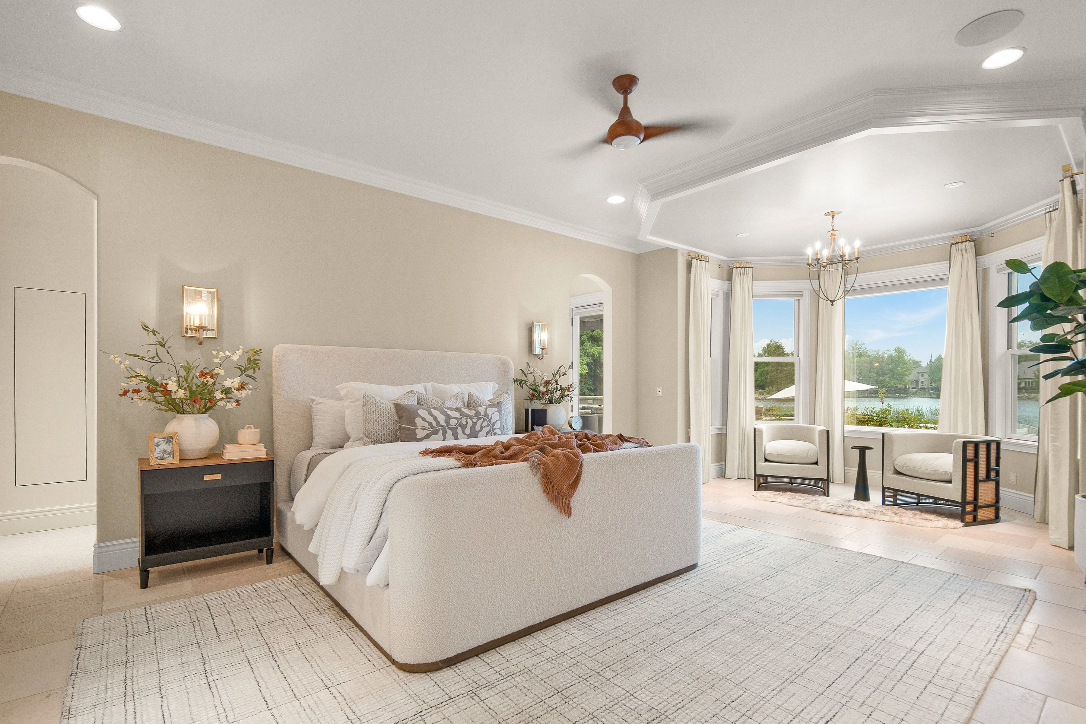  Gated Waterfront Luxury in Eagle’s Prestigious Pointe at Two Rivers - 物件實景