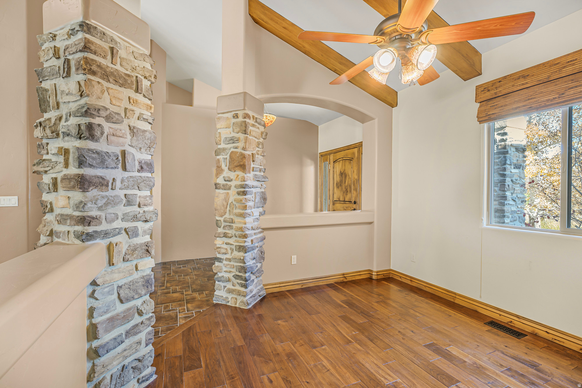 Herriman, Utah, 84096, United States, 3 Bedrooms Bedrooms, ,5 BathroomsBathrooms,Residential,For Sale,1991889