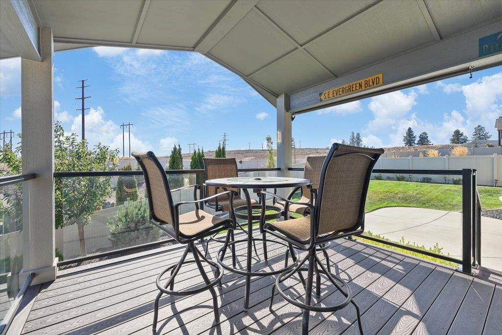 Spokane, Washington, 99217, United States, 3 Bedrooms Bedrooms, ,2 BathroomsBathrooms,Residential,For Sale,1955840