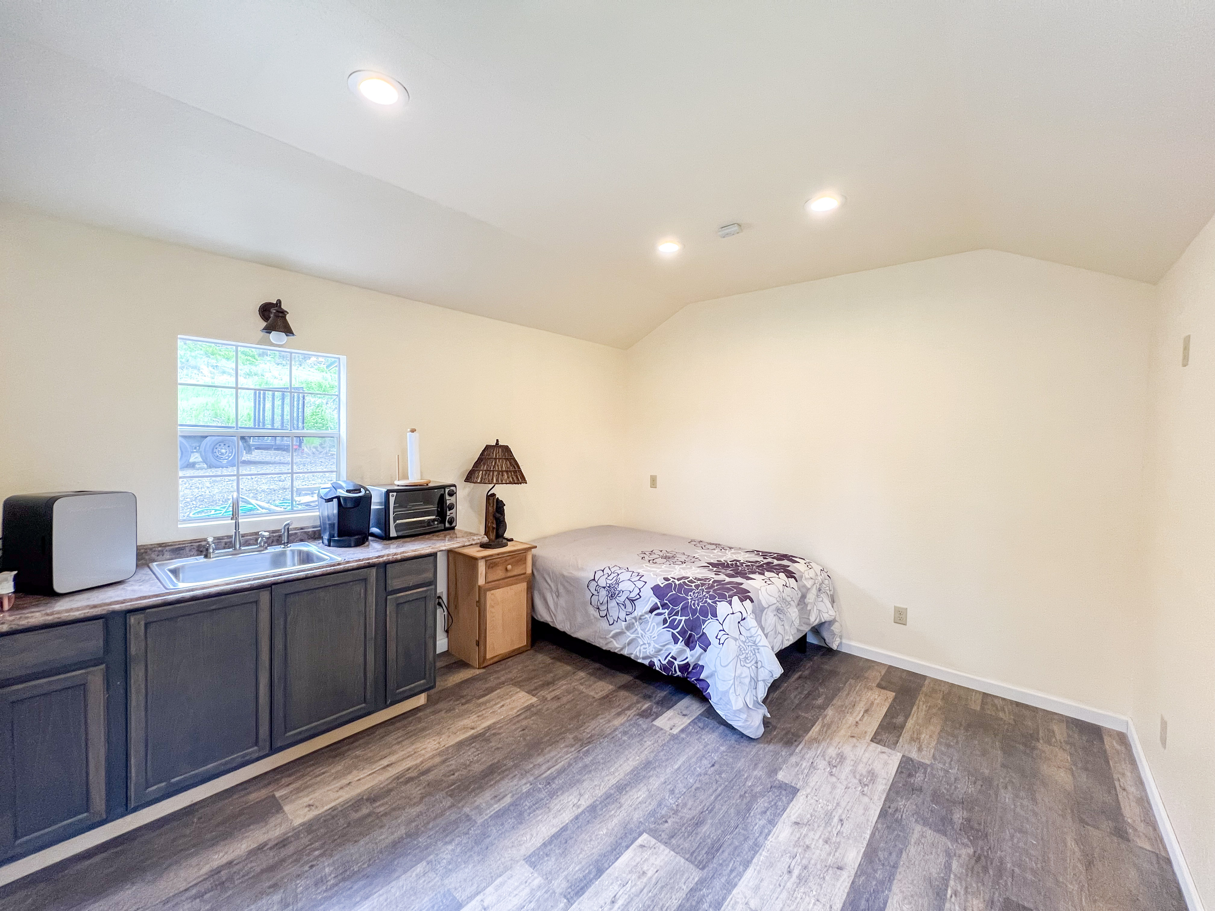 Rice, Washington, 99167, United States, 5 Bedrooms Bedrooms, ,3 BathroomsBathrooms,Residential,For Sale,1881198