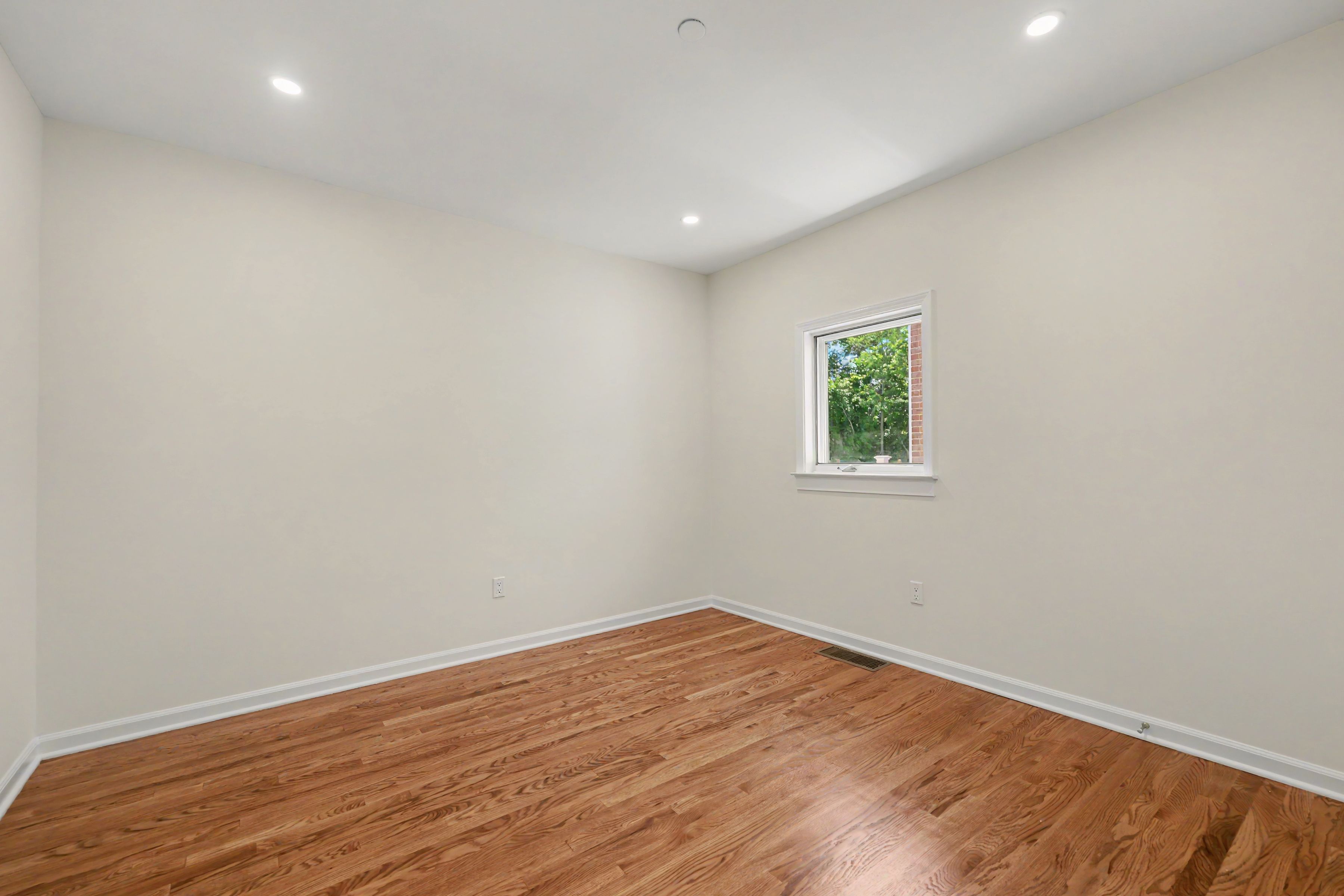  51 Forest Avenue APT 48 - 物件實景