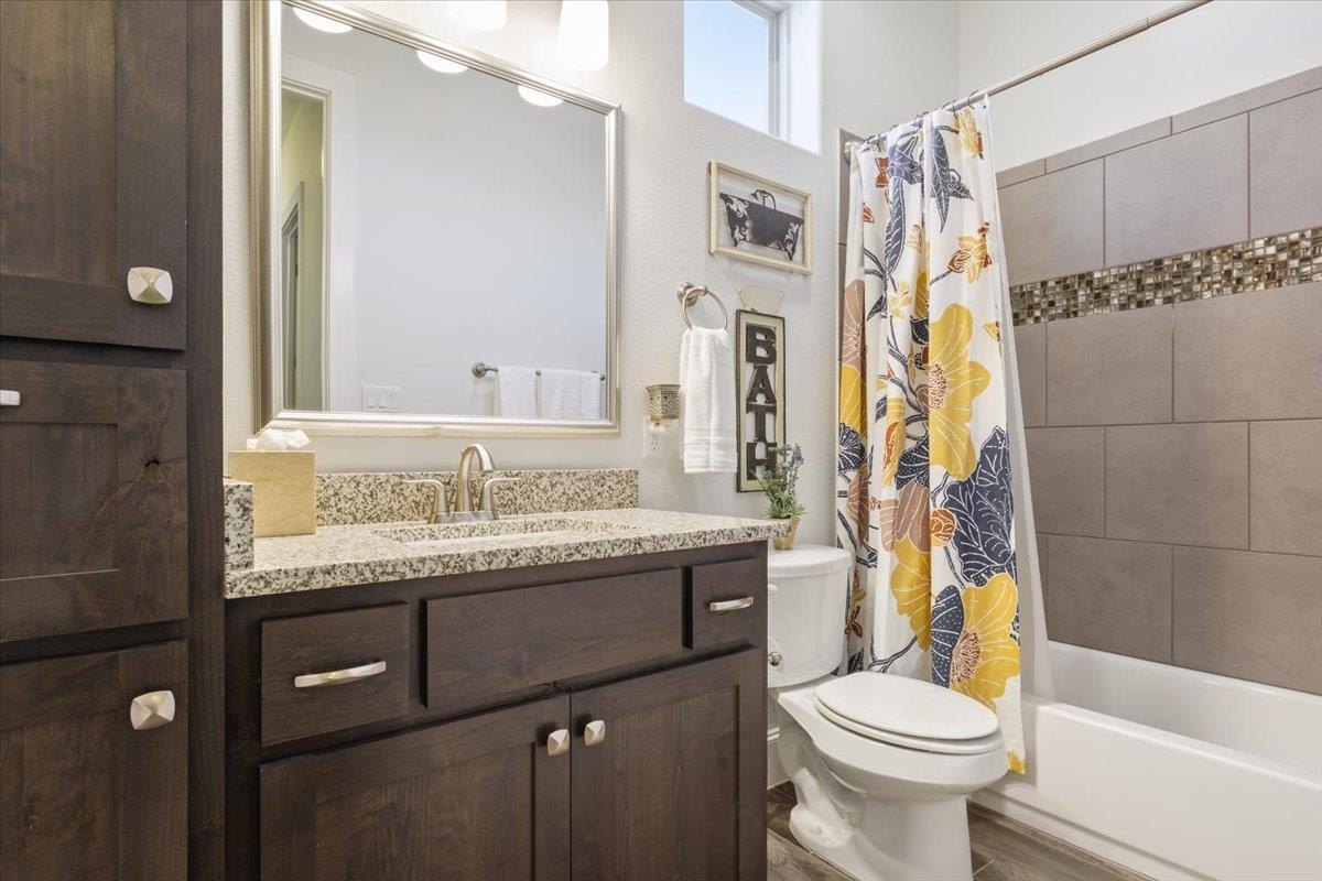 Georgetown, Texas, 78628, United States, 4 Bedrooms Bedrooms, ,4 BathroomsBathrooms,Residential,For Sale,1980574