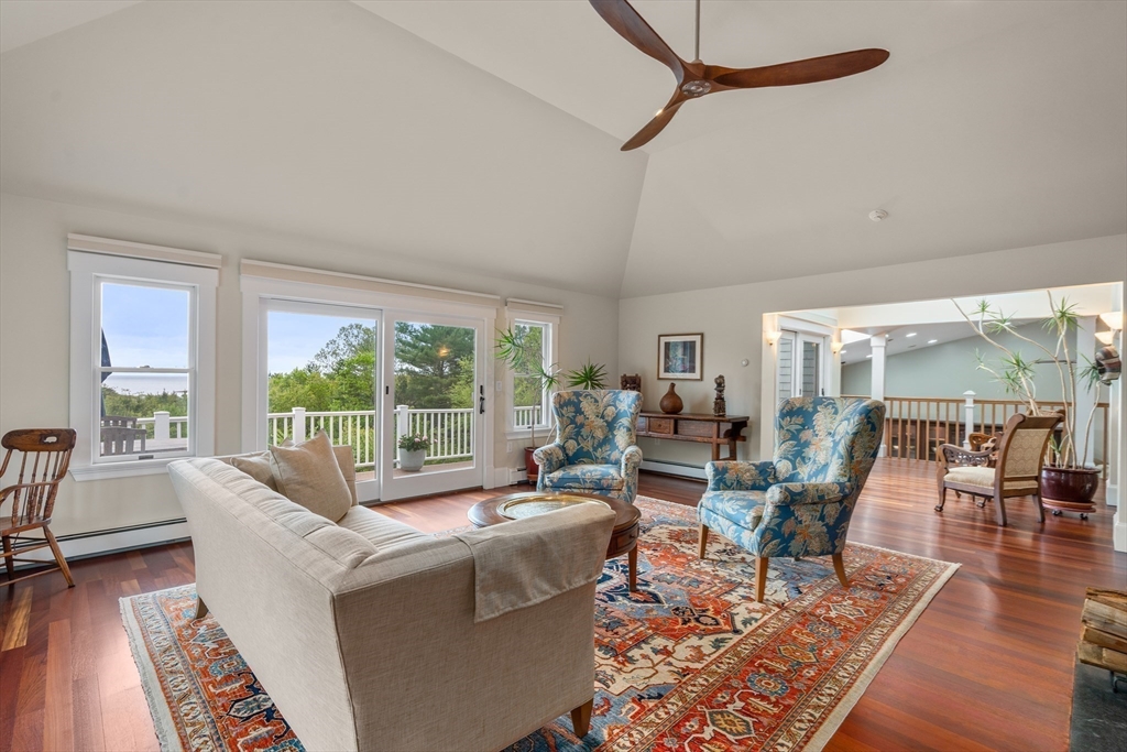 Manchester, Massachusetts, 01944, United States, 4 Bedrooms Bedrooms, ,3 BathroomsBathrooms,Residential,For Sale,1846974