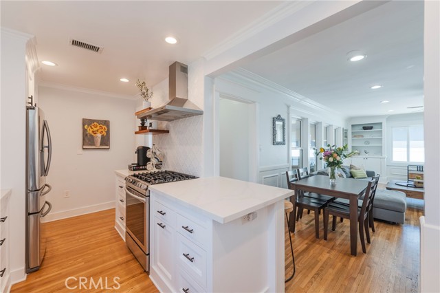 Orange, California, 92868, United States, 4 Bedrooms Bedrooms, ,3 BathroomsBathrooms,Residential,For Sale,2039946