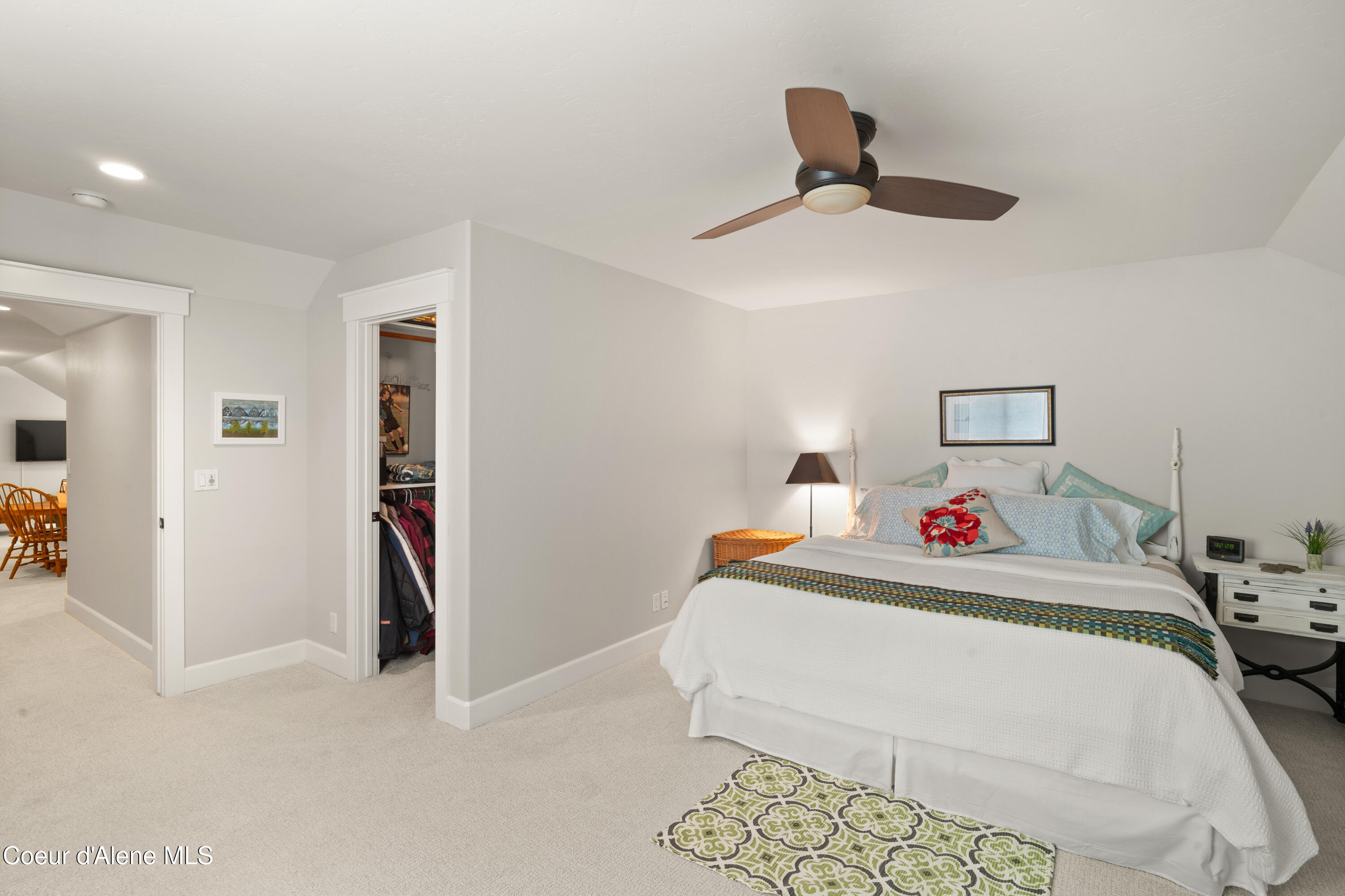 Coeur d'Alene, Idaho, 83815, United States, 5 Bedrooms Bedrooms, ,4 BathroomsBathrooms,Residential,For Sale,2048634