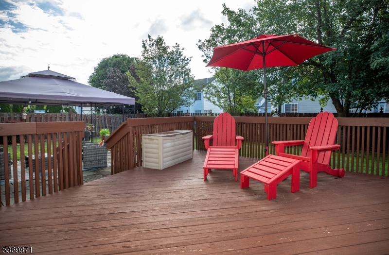 Jefferson Twp., New Jersey, 07438-8883, United States, 4 Bedrooms Bedrooms, ,3 BathroomsBathrooms,Residential,For Sale,1914161
