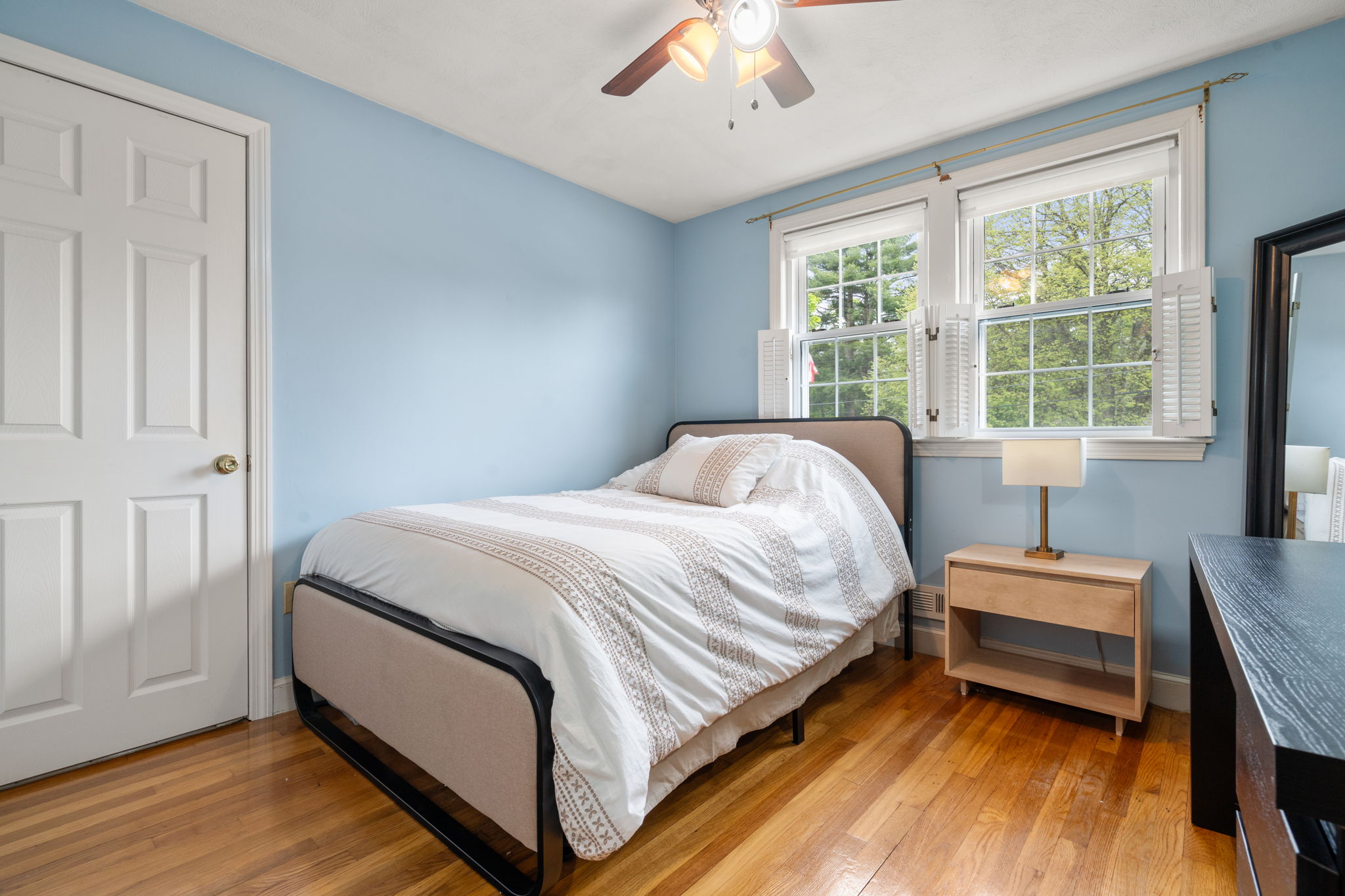  2 Forbes Road, Canton, MA, 02021 - 物件實景