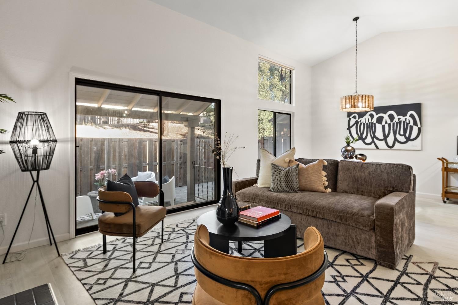 Hercules, California, 94547, United States, 2 Bedrooms Bedrooms, ,2 BathroomsBathrooms,Residential,For Sale,1988230