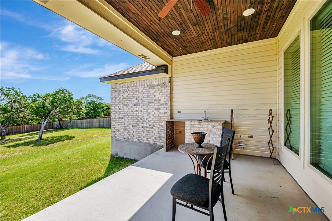 Belton, Texas, 76513, United States, 4 Bedrooms Bedrooms, ,3 BathroomsBathrooms,Residential,For Sale,1807693