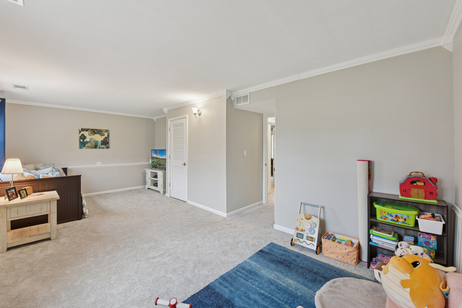 Bloomingdale, Illinois, 60108, United States, 4 Bedrooms Bedrooms, ,3 BathroomsBathrooms,Residential,For Sale,2000593