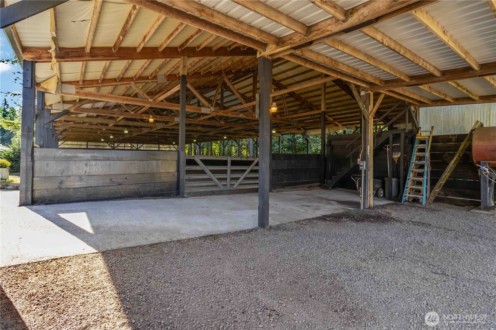 Longview, Washington, 98632, United States, 4 Bedrooms Bedrooms, ,2 BathroomsBathrooms,Residential,For Sale,1986535